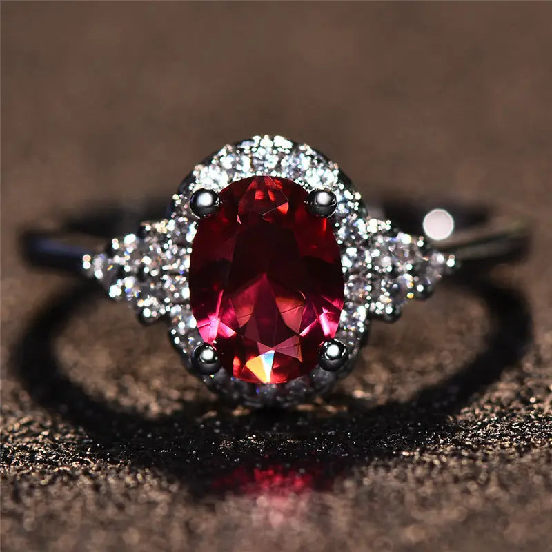 Anillo Halo Plateado con Rubí