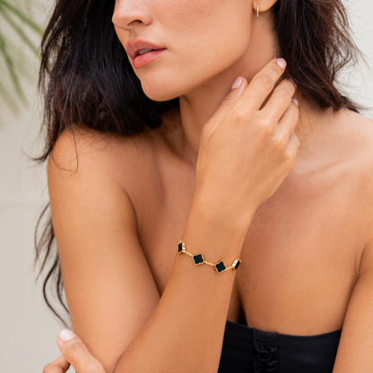 CELINE TRÉBOL