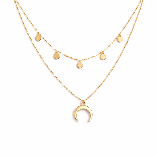 una | Collar dorado elegante con delicado motivo de luna