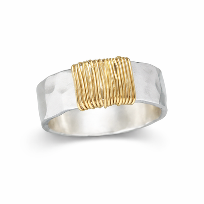 Anillo vintage de oro con hilos de plata