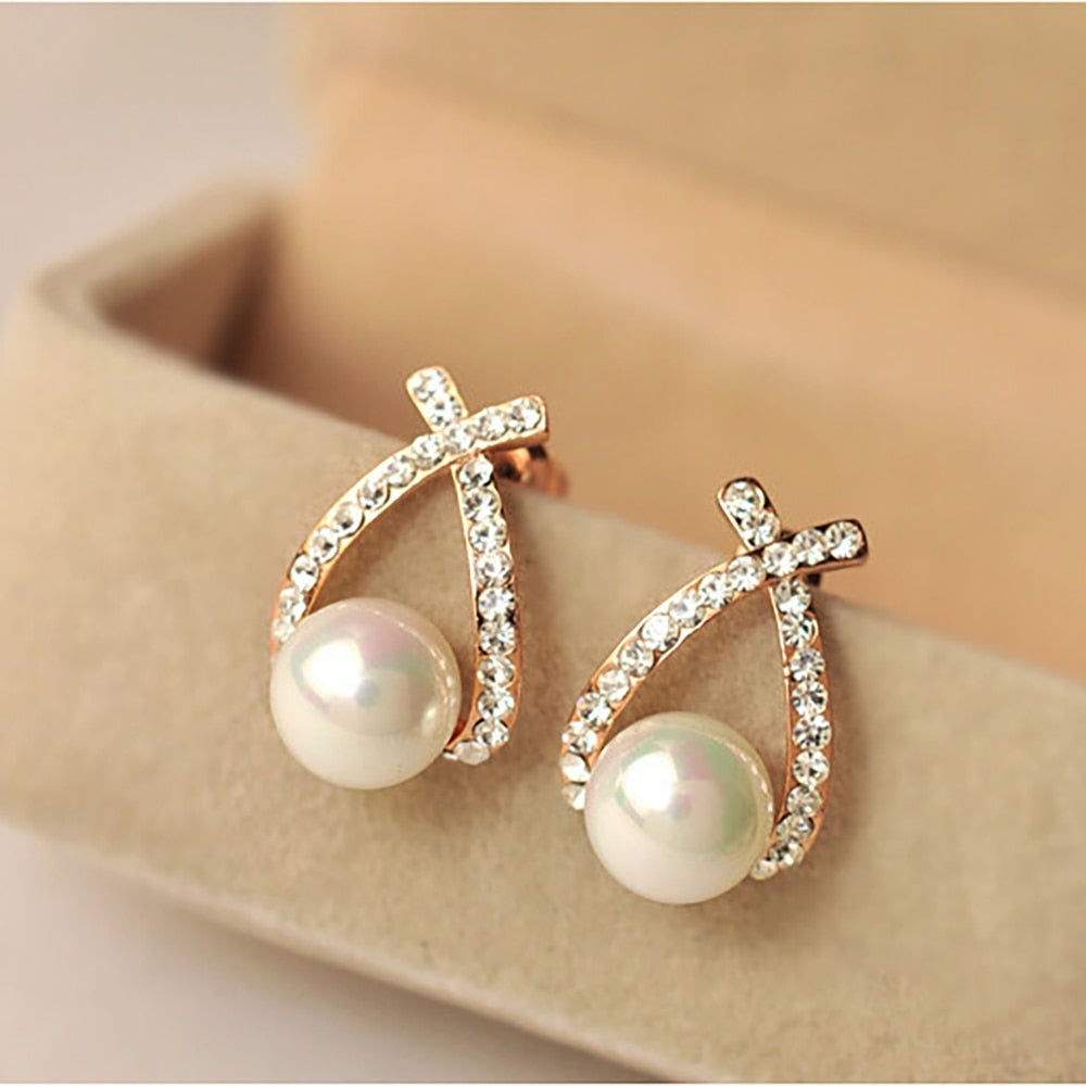 Pendientes con perlas y lentejuelas
