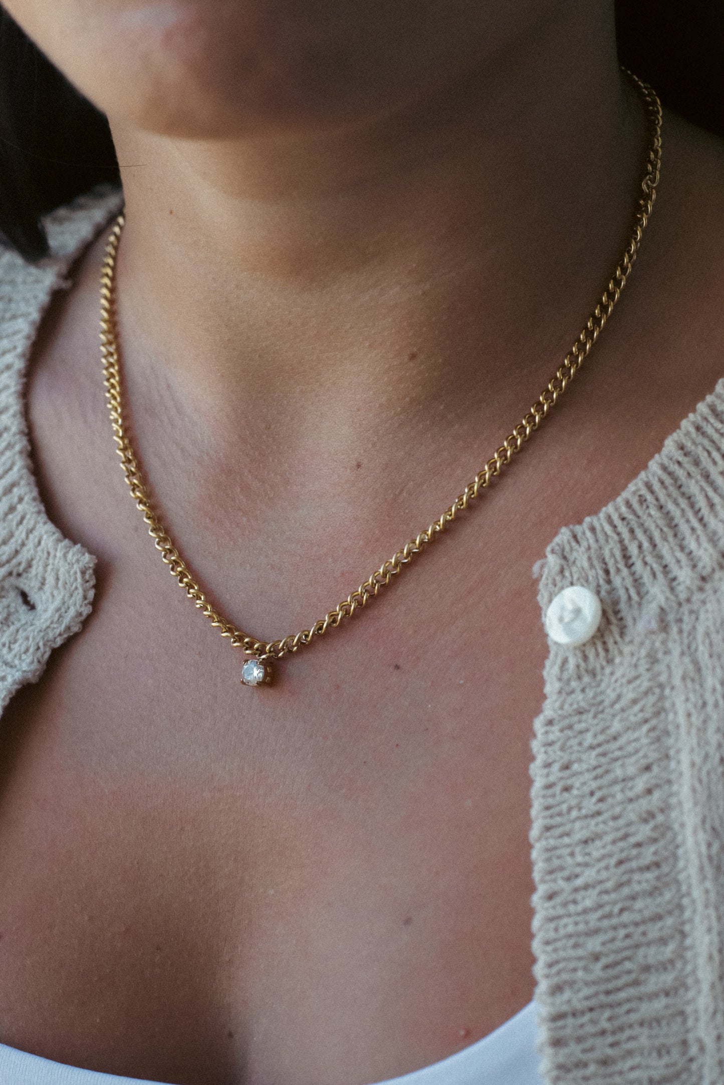 SOLARE. Collar