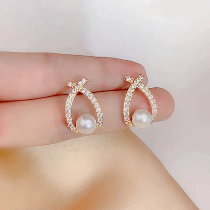 Pendientes con perlas y lentejuelas
