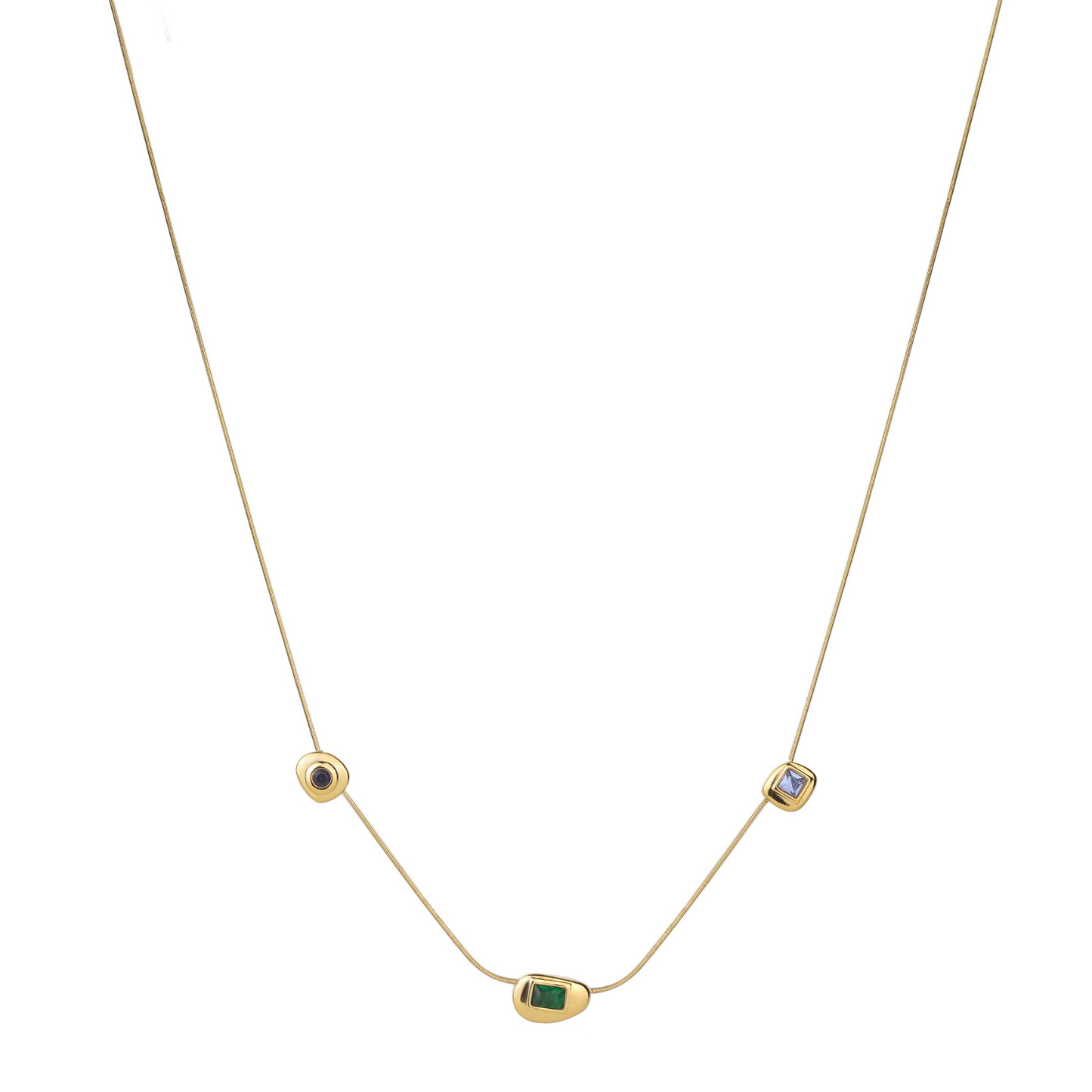 TRIA. Collar