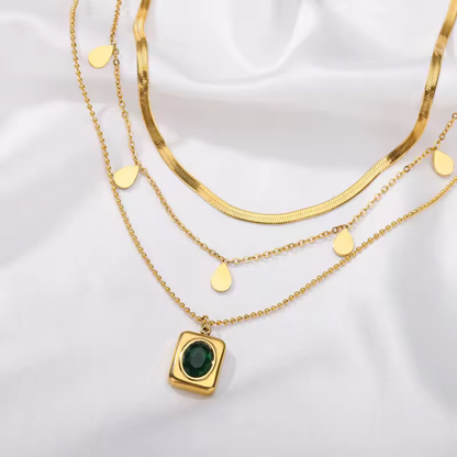 Collar Esmeralda Leona