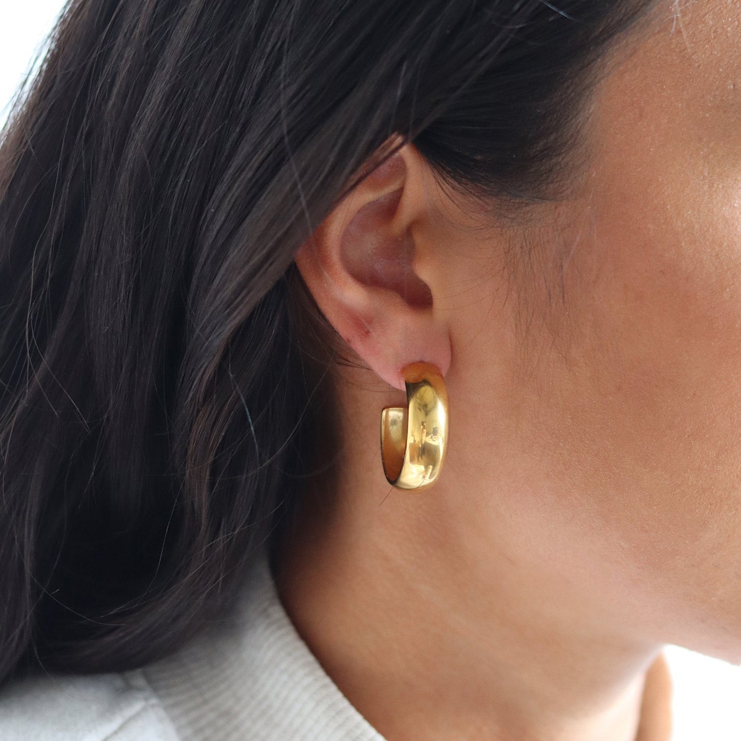 Aros Bold