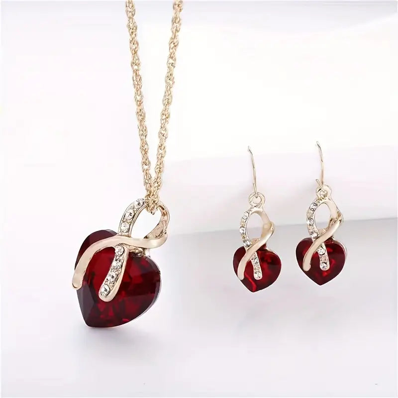 Conjunto de Joyería Dorado con Corazón Trenzado de Rubí