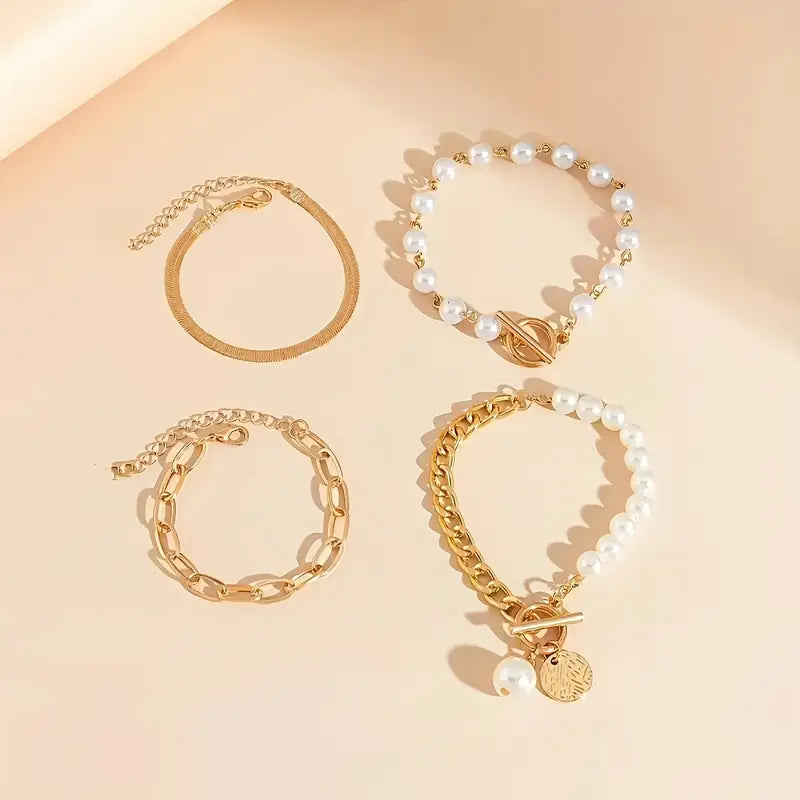 Set de pulseras elegantes de oro (4 piezas) – serpiente, perlas y eslabones.