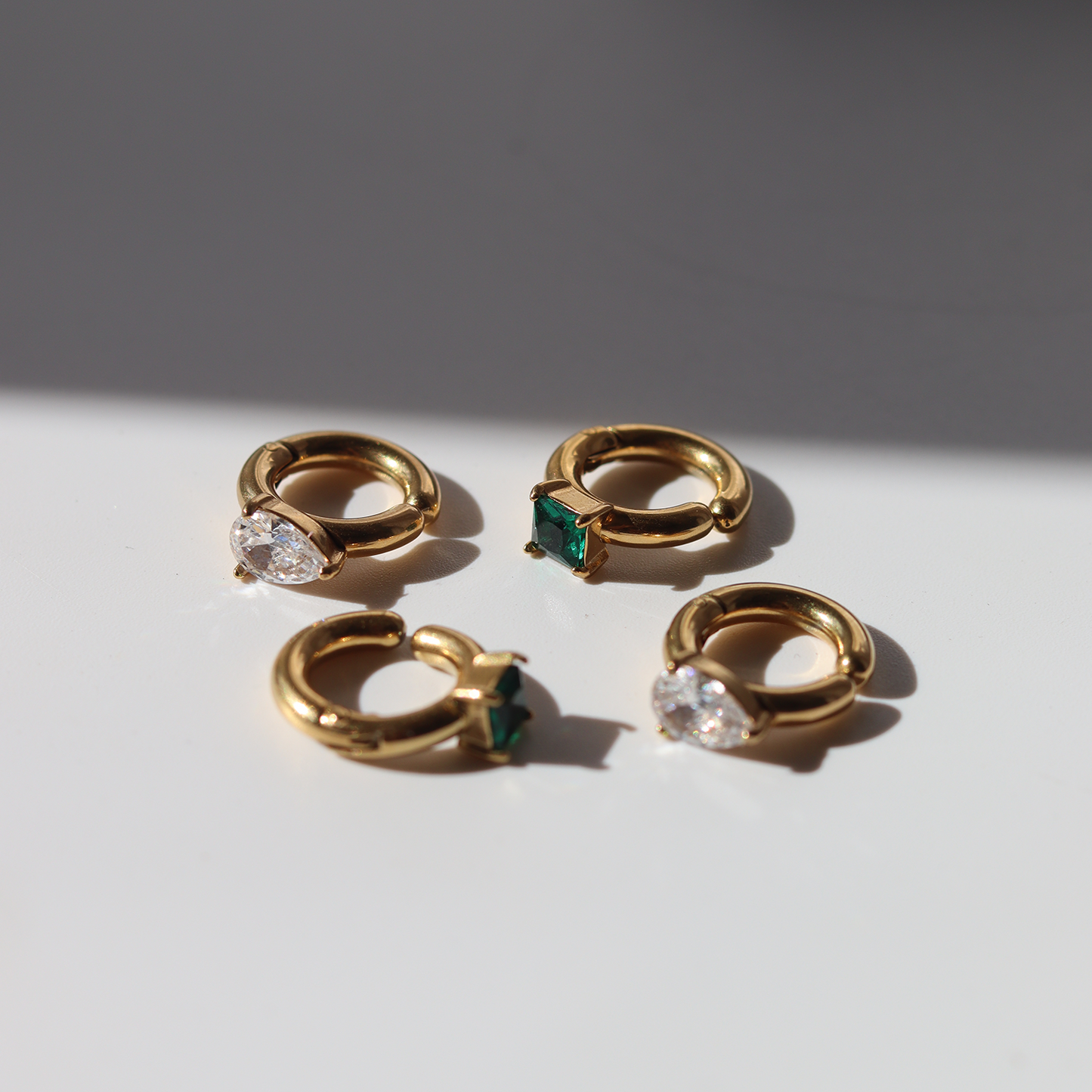 Ear Cuff con Gema