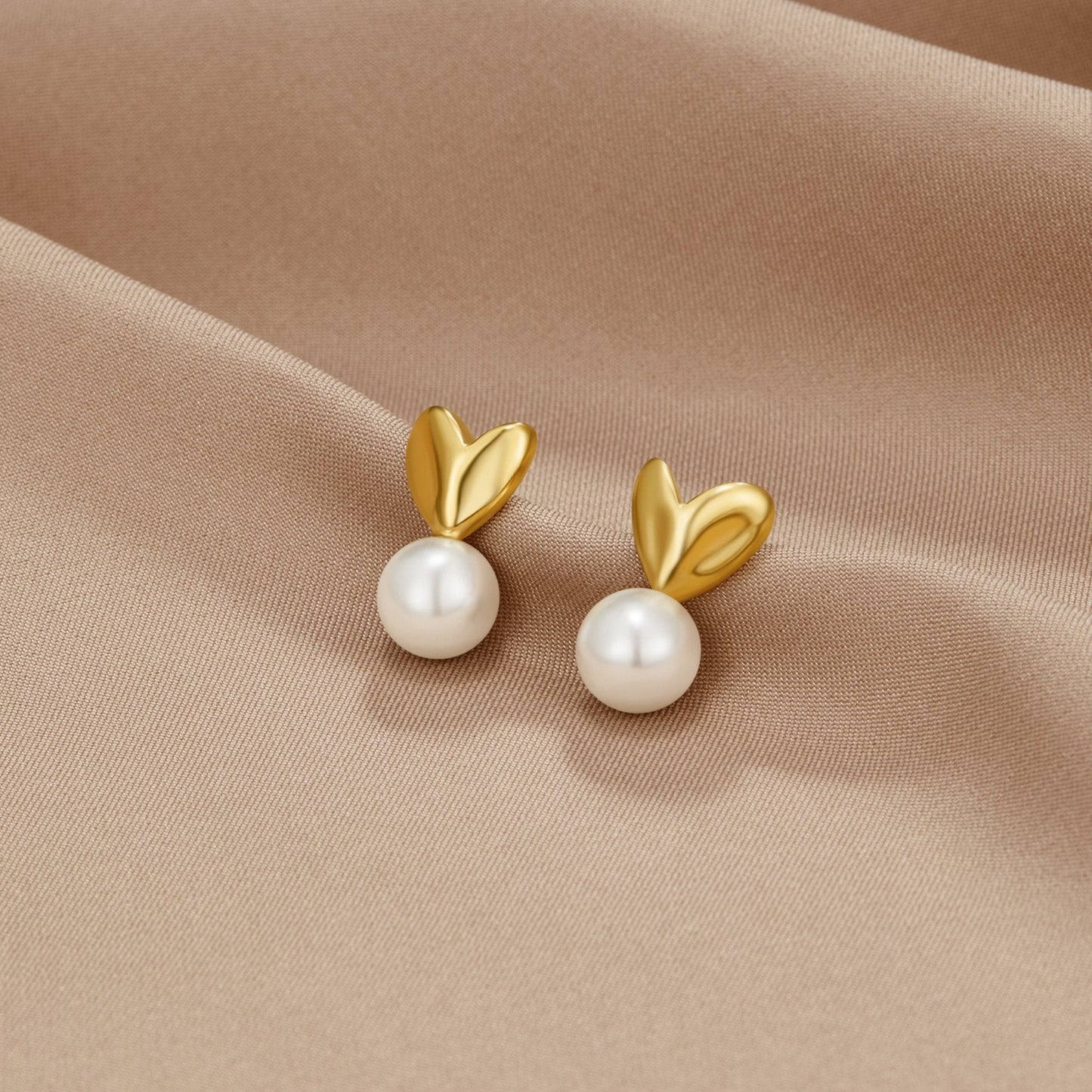 Pendientes corazón con perla