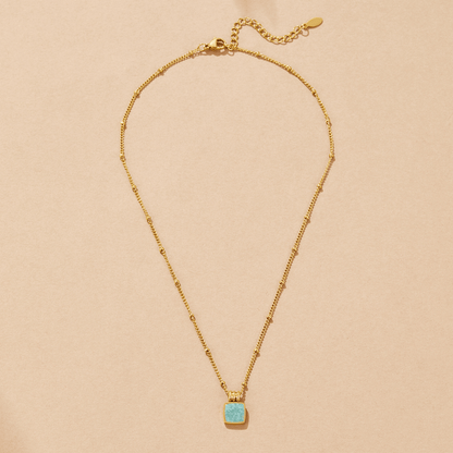 Collar Lucia con colgante verde