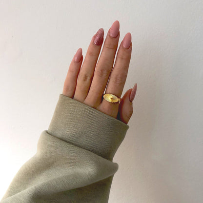 Anello Oval Rays Placcato Oro